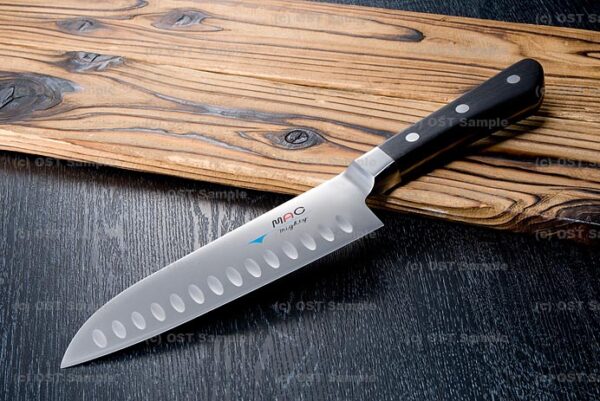 MSK-65 MAC Professional Santoku Messer, 18 cm Klingenlänge mit Kullen in der Klinge